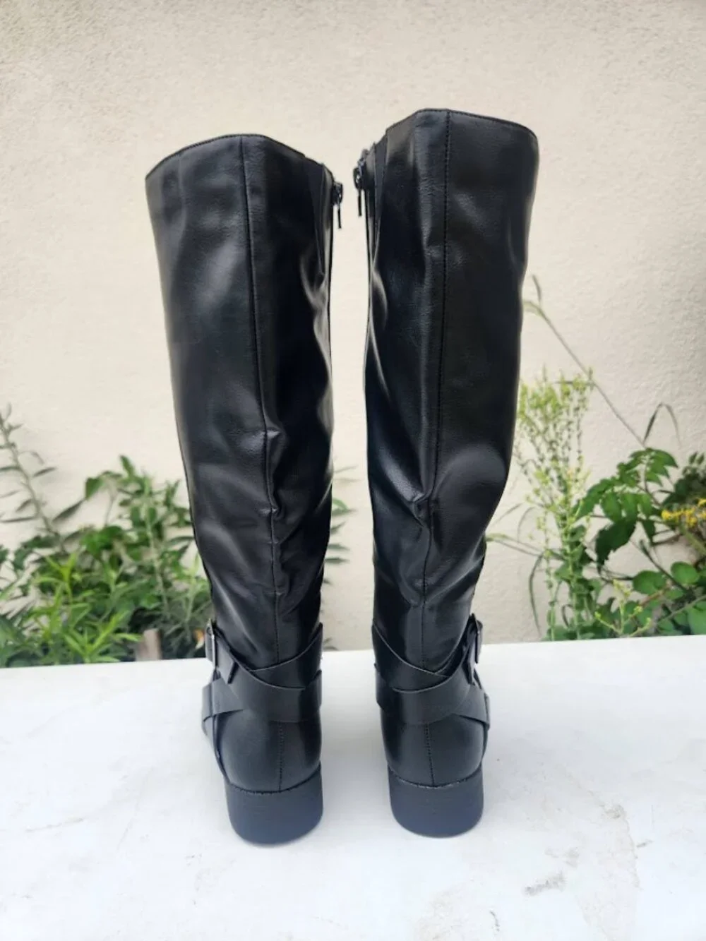 New Style & Co Womens Size 7.5 Margoo Riding Boots Shoes Block Heel Faux Leather - Picture 8 of 8